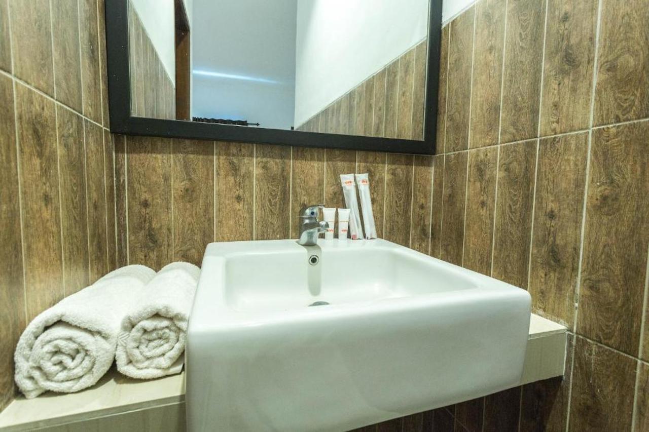 Hotel Bumi Aditya Senggigi Εξωτερικό φωτογραφία